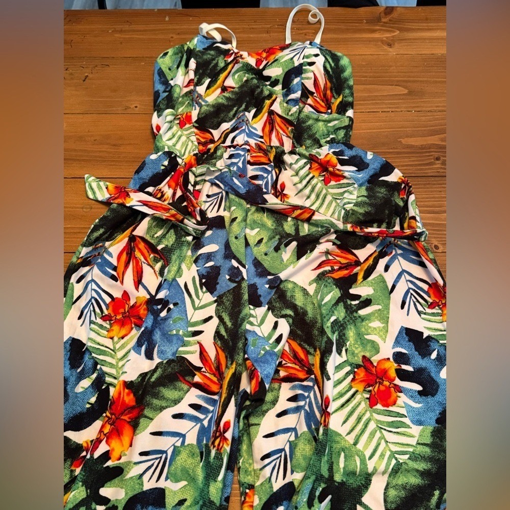 No Boundaries Tropical Floral Wide Leg Jumpsuit Large 11-13 Green Blue Hibiscus